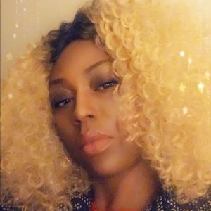 Meet your Posher, Kimberly